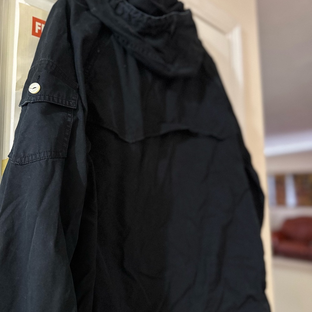 Polo by Ralph Lauren Men's Dark Hooded Windbreaker - Picture 6 of 6